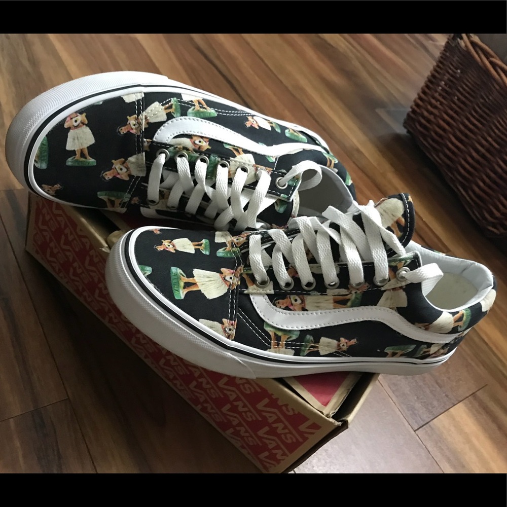 VANS Old Skool Hula Sneakers